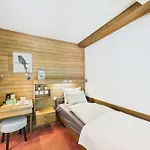 Cozy Single In The Heart Of Inn *