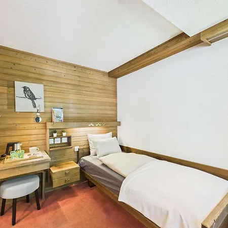 Cozy Single In The Heart Of